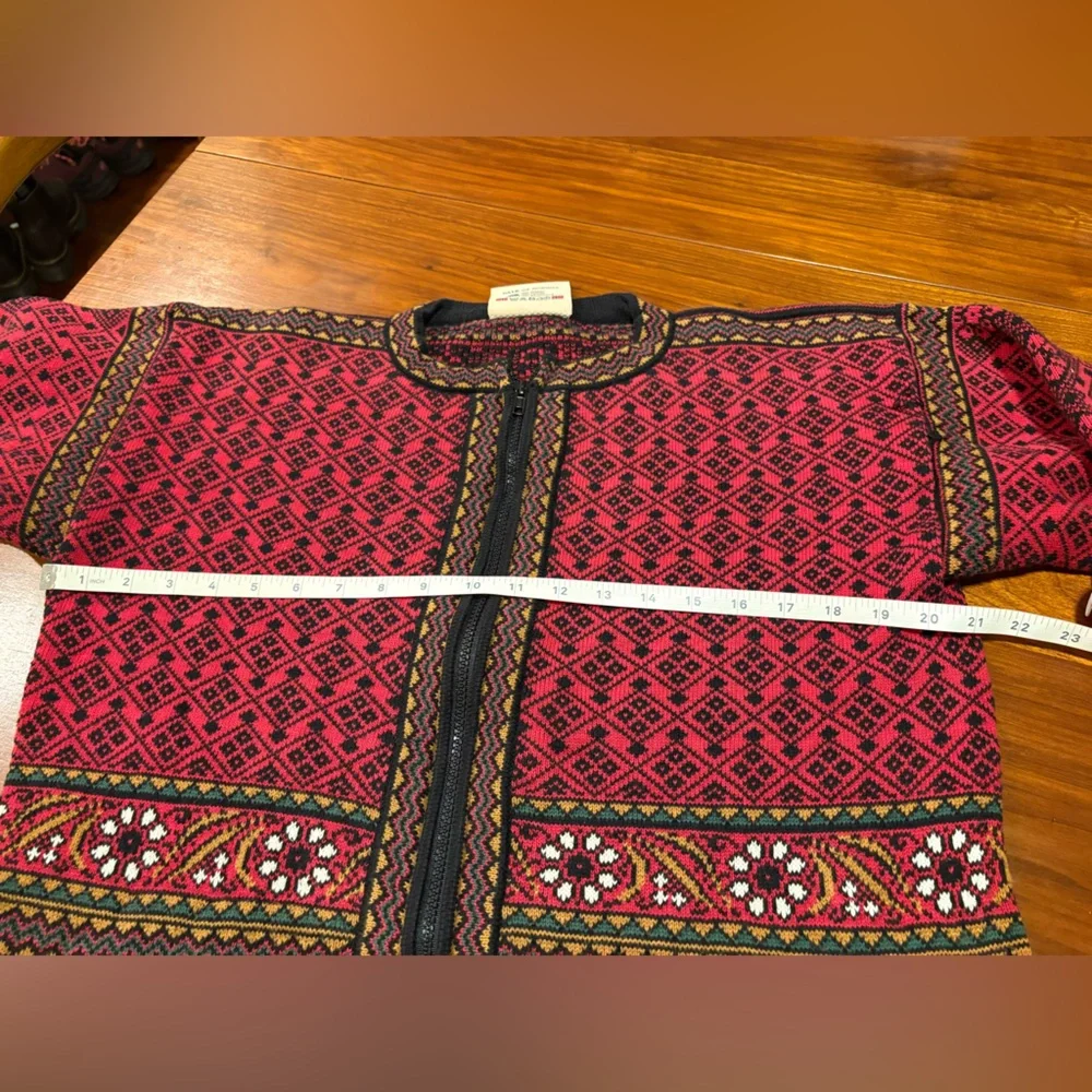 Dale of Norway Red Fair Isle Nordic Cotton Cardigan Sweater w/ zipper- M - Picture 6 of 7